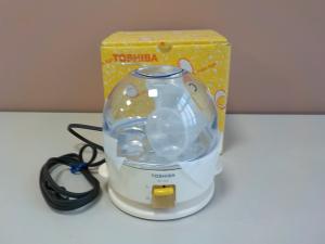 ゆで卵をつくる機械です。