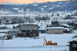 除雪を行う除雪車の画像