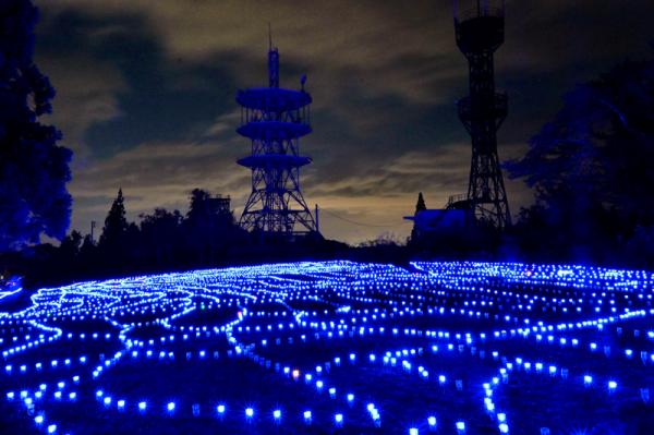 あぜのきらめきを再現したイルミネーションの画像