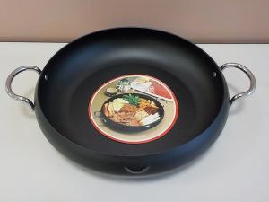 すき焼き用の鍋です。