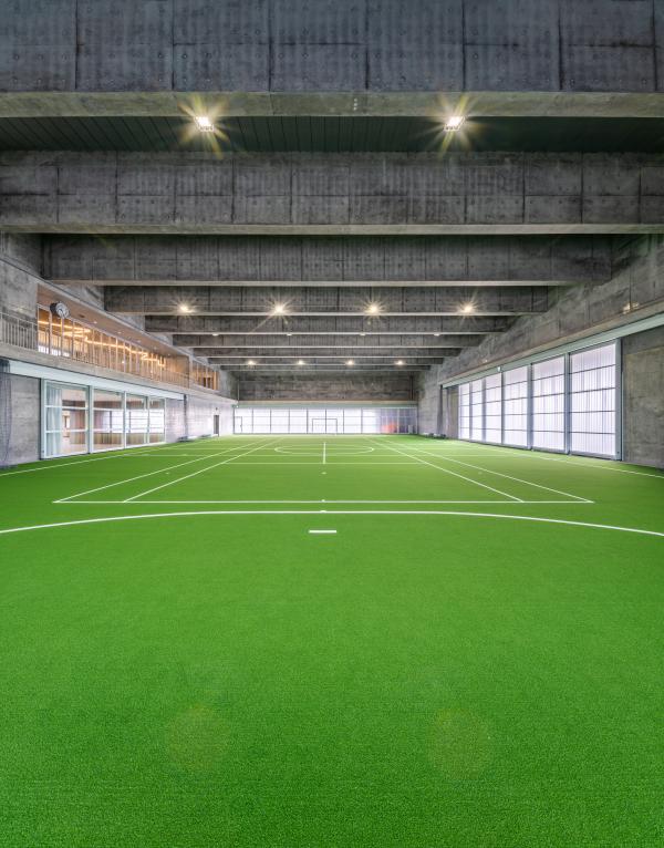 令和8年6月19日スポーツコミュニティプレイス「ソコラテ」1F芝コート-2