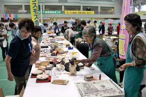 手づくり品展示即売コーナーの画像