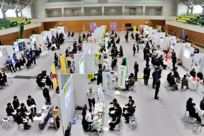 メインアリーナの様子